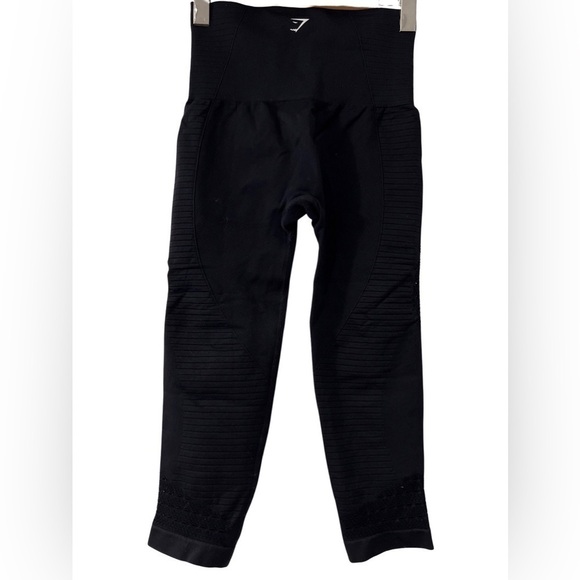 GYMSHARK Black Crop leggings size XS see-through cut out design. - Picture 13 of 13